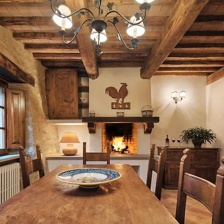 Borgo Il Poeta Landsted Monte Castelli