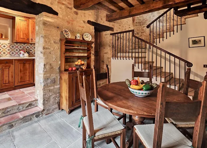 Borgo Il Poeta Monte Castelli