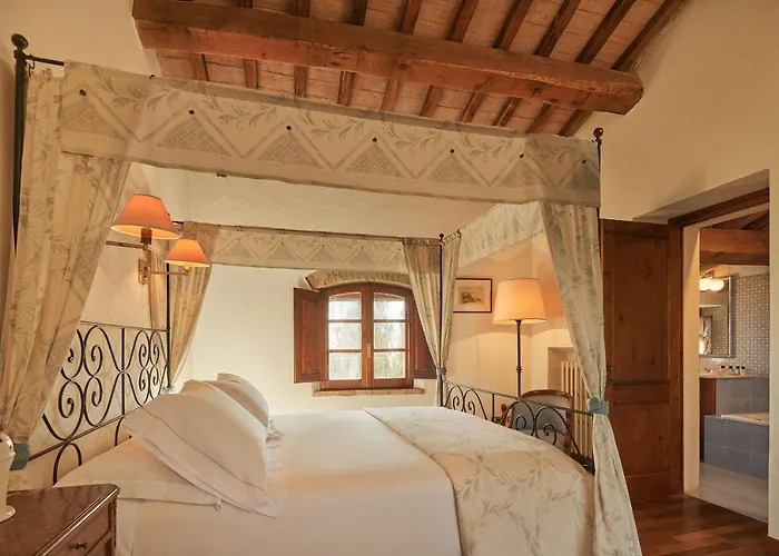 Borgo Il Poeta Monte Castelli